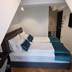 The Hotel 4*