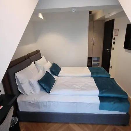 The Отель 4*