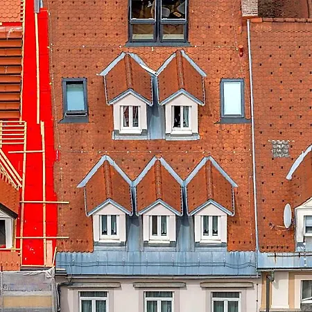 Hotel The